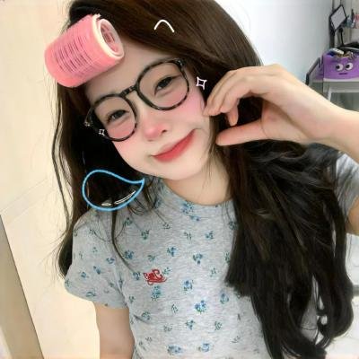 黄阿丽：小眼镜蛇